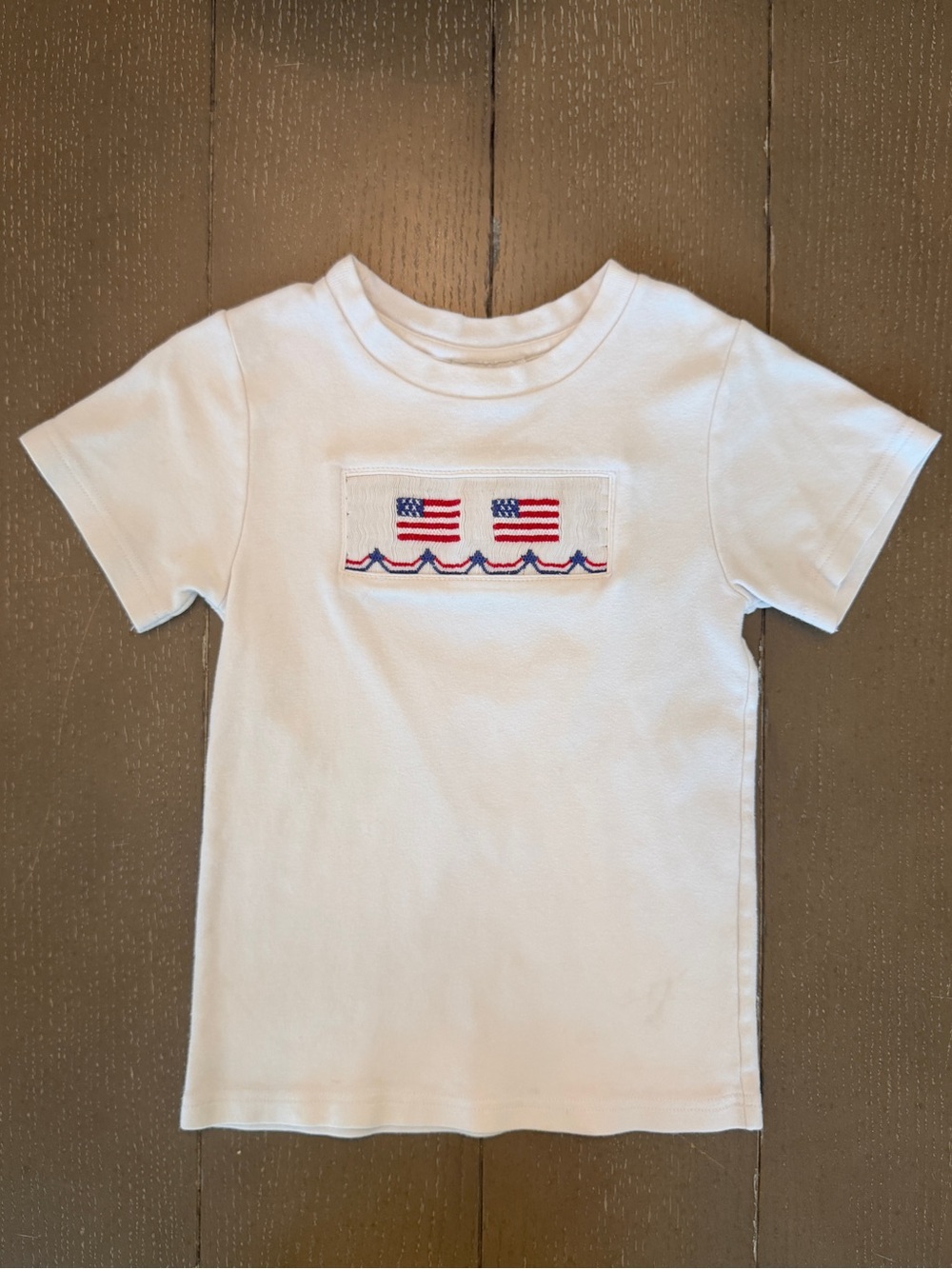 Southern Smocked Boys Preppy Smocked American Flag T-Shirt Size 6 (S)